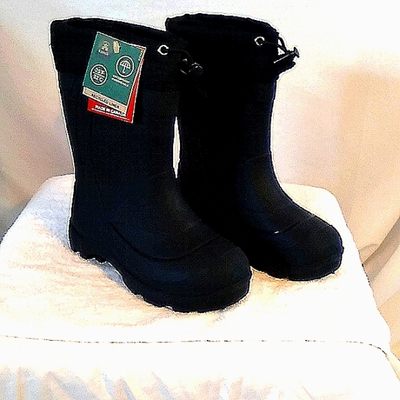 NWT Youth size 1 fully-lined Kamik waterproof boots in black - Picture 1 of 5